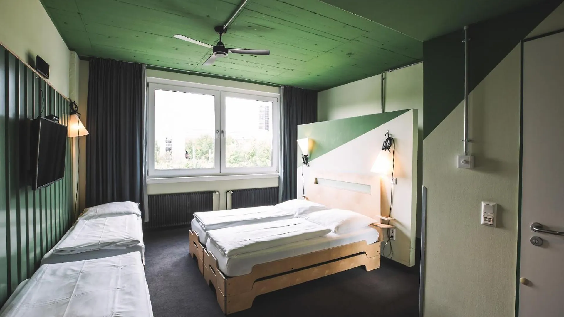 Superbude Hamburg St Georg Hotel
